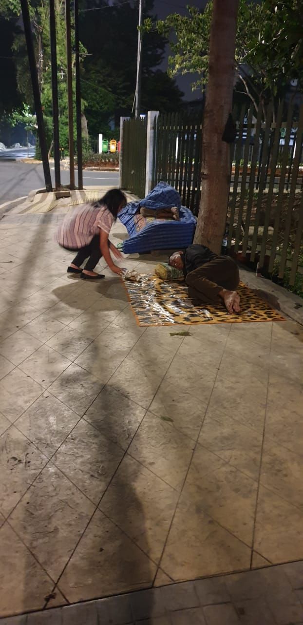 Homeless Sharing #4 thumb 12